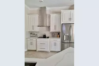 9569 Siracusa Ct, Naples, FL 34113 - Photo 10