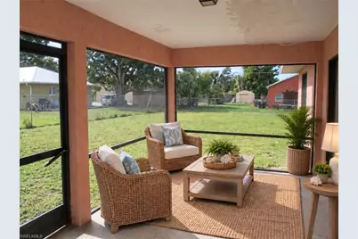 1825 Fountain St, Fort Myers, FL 33916 - Photo 4