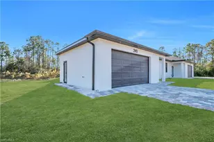 243-245 Greenbriar Blvd, Lehigh Acres, FL 33972 - Photo 20