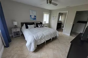7761 Jewel Ln, Naples, FL 34109 - Photo 4