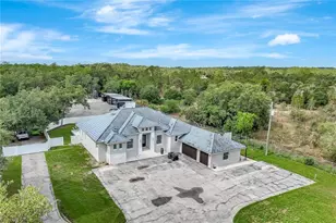 140 37th Ave NW, Naples, FL 34120 - Photo 4