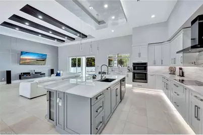 140 37th Ave NW, Naples, FL 34120 - Photo 10