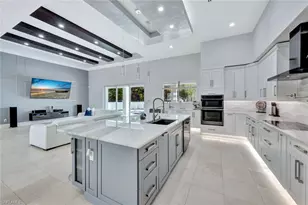 140 37th Ave NW, Naples, FL 34120 - Photo 10