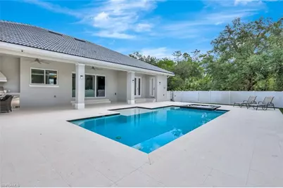 140 37th Ave NW, Naples, FL 34120 - Photo 30