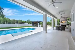 140 37th Ave NW, Naples, FL 34120 - Photo 26