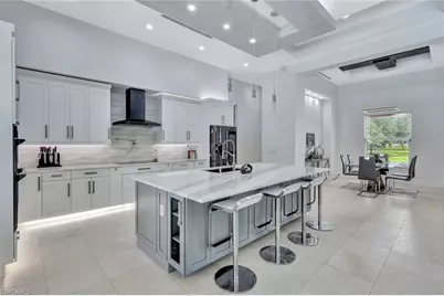 140 37th Ave NW, Naples, FL 34120 - Photo 12