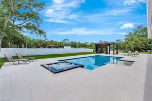 140 37th Ave NW, Naples, FL 34120 - Photo 2