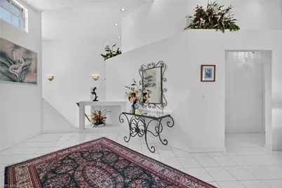 15173 Storrington Pl #E-201, Naples, FL 34110 - Photo 4