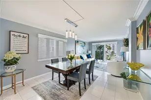 1300 Gulf Shore Blvd N, Naples, FL 34102 - Photo 12