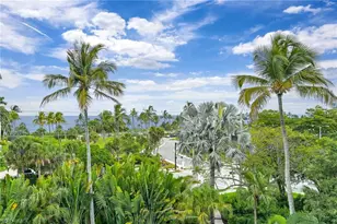 1300 Gulf Shore Blvd N, Naples, FL 34102 - Photo 8