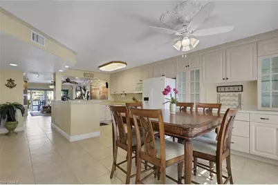 4206 SE 20th Pl #102, Cape Coral, FL 33904 - Photo 4