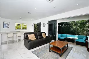 8213 Laurel Lakes Blvd, Naples, FL 34119 - Photo 14