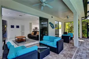 8213 Laurel Lakes Blvd, Naples, FL 34119 - Photo 26