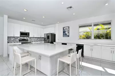8213 Laurel Lakes Blvd, Naples, FL 34119 - Photo 16