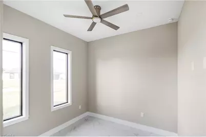 2813 19th St SW, Lehigh Acres, FL 33976 - Photo 20