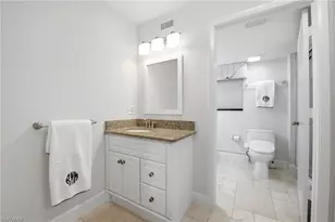 614 Wildwood Ln, Naples, FL 34105 - Photo 12