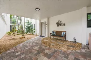 614 Wildwood Ln, Naples, FL 34105 - Photo 24