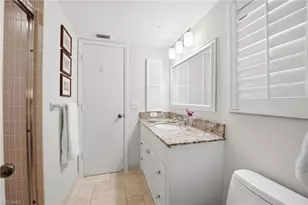 614 Wildwood Ln, Naples, FL 34105 - Photo 16