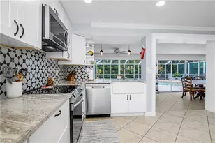 1072 Wisconsin Dr, Naples, FL 34103 - Photo 12
