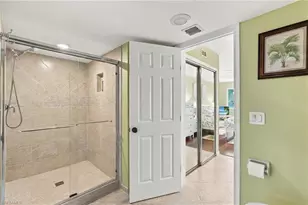 360 Horse Creek Dr, Naples, FL 34110 - Photo 16