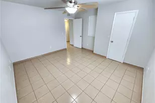 16180 Dublin Cir, Fort Myers, FL 33908 - Photo 12