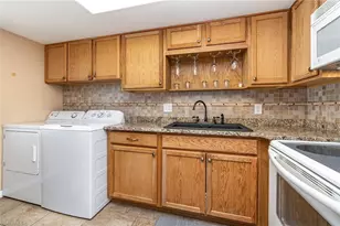 1155 Sandpiper St, Naples, FL 34102 - Photo 16