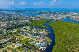 1960 Estey Ave, Naples, FL 34104 - Photo 30