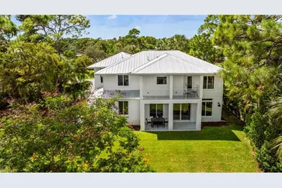 27323 Elwood Dr, Bonita Springs, FL 34135 - Photo 2