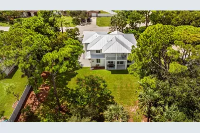 27323 Elwood Dr, Bonita Springs, FL 34135 - Photo 46