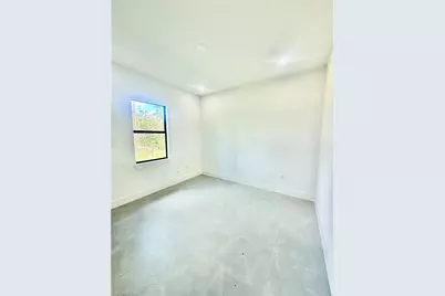 3206 10th Ave NE, Naples, FL 34120 - Photo 12