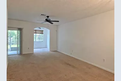 30324 Elderwood Dr, Wesley Chapel, FL 33543 - Photo 2