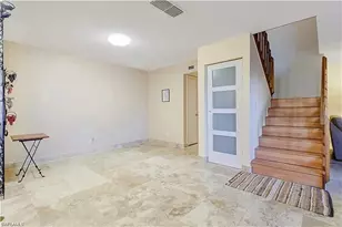 4033 Sandlewood Ln, Fort Myers, FL 33907 - Photo 6