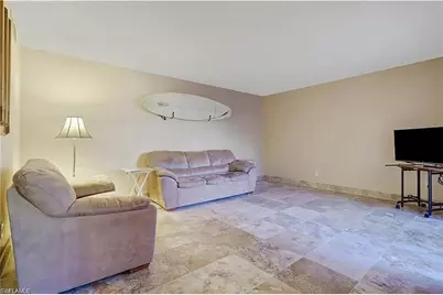 4033 Sandlewood Ln #3, Fort Myers, FL 33907 - Photo 8