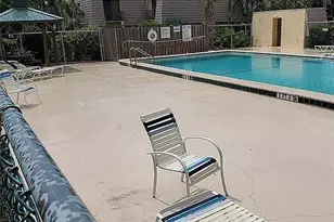 4033 Sandlewood Ln, Fort Myers, FL 33907 - Photo 16
