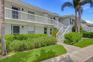 1025 Mainsail Dr, Naples, FL 34114 - Photo 22