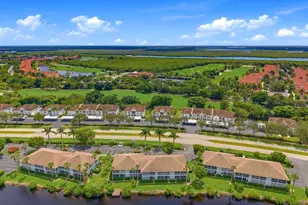 1025 Mainsail Dr, Naples, FL 34114 - Photo 18