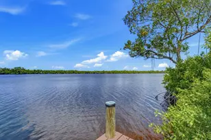 1025 Mainsail Dr, Naples, FL 34114 - Photo 16