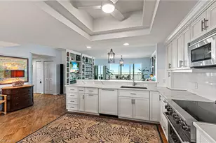 253 Barefoot Beach Blvd, Bonita Springs, FL 34134 - Photo 12