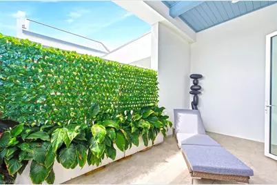 210 8th St S #309, Naples, FL 34102 - Photo 22