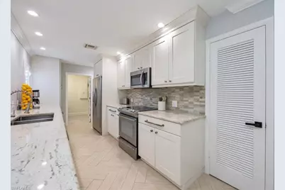 1236 13th Ave N, Naples, FL 34102 - Photo 10