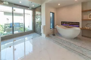 18 Caribbean Rd, Naples, FL 34108 - Photo 22