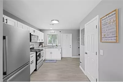 109/111 Gordon Ave S, Lehigh Acres, FL 33973 - Photo 2