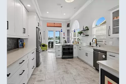 6526 Ilex Cir, Naples, FL 34109 - Photo 6