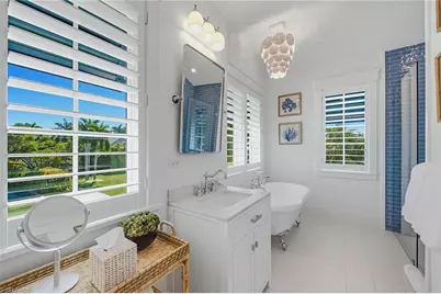 844 8th St S, Naples, FL 34102 - Photo 20