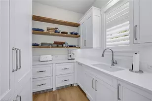 844 8th St S, Naples, FL 34102 - Photo 6