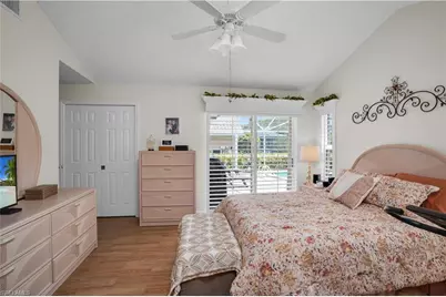 5854 Westbourgh Ct, Naples, FL 34112 - Photo 22