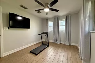 6090 Island Park Ct SW, Fort Myers, FL 33908 - Photo 16