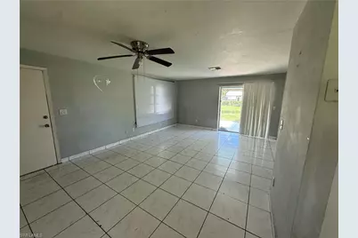 406 NE 15th Ave, Cape Coral, FL 33909 - Photo 2