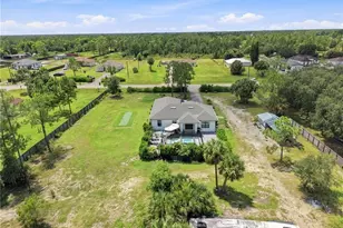 2885 41st Ave NE, Naples, FL 34120 - Photo 34