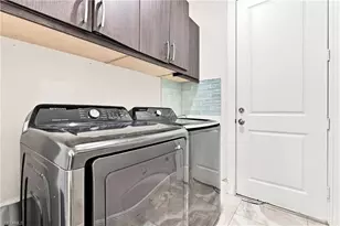 2885 41st Ave NE, Naples, FL 34120 - Photo 24